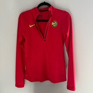 Nike Women’s Red NBA Atlanta Hawks Long Sleeve Pullover